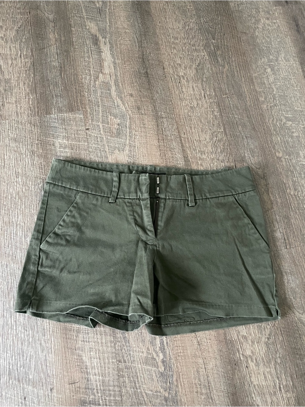 2 - Massimo hemmed short